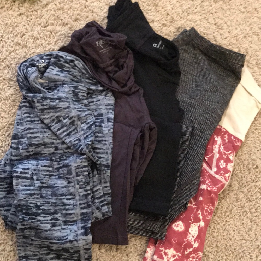 Maternity Workout Pants Lot!!